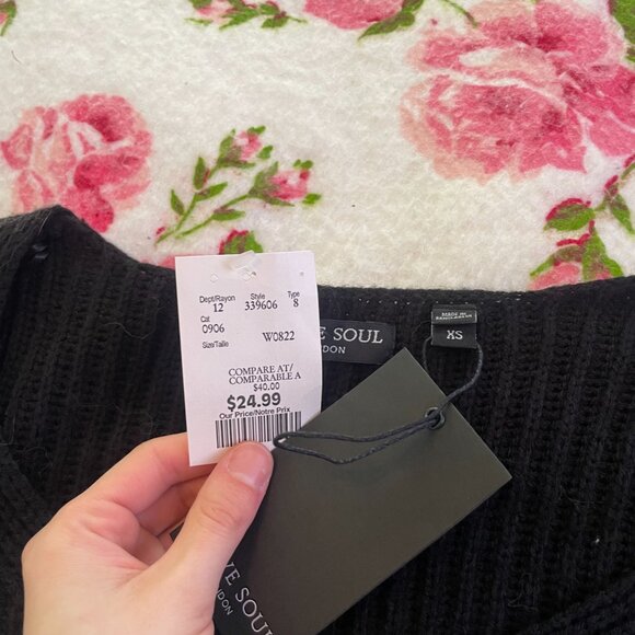 Tags Attached black knitted puffy sleeves drop sleeve plunge knitted sweater! - Picture 12 of 15